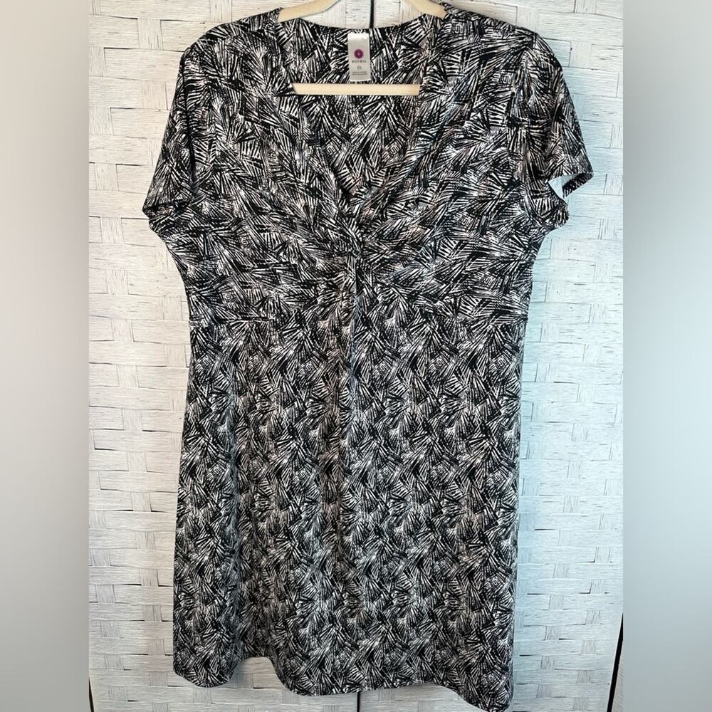 Soybu athletic mini dress crisscross twist black white tennis‎ casual plus size
